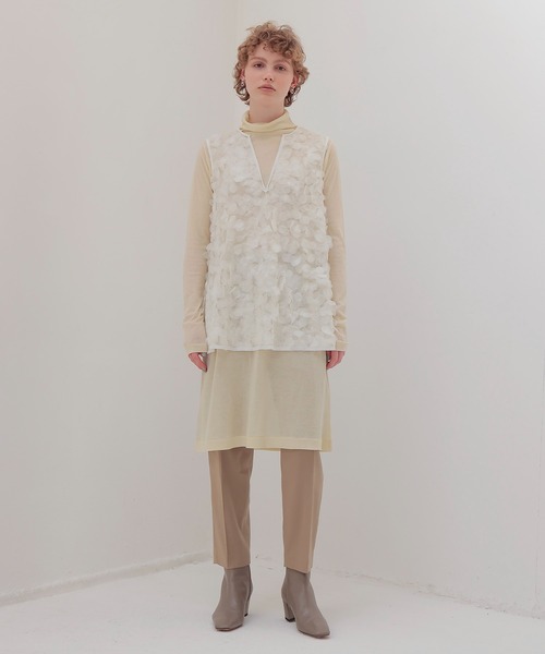 DRESSLAVE(ドレスレイブ)の「sheer high twist tunic dress(シアー強撚チュニックワンピース)(Tシャツ/カットソー・レディース・オフホワイト/ブルー・38)」の6枚目の写真