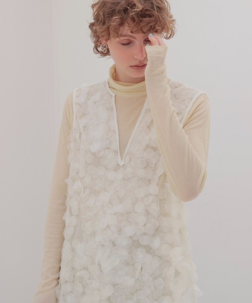 DRESSLAVE(ドレスレイブ)の「sheer high twist tunic dress(シアー強撚チュニックワンピース)(Tシャツ/カットソー・レディース・オフホワイト/ブルー・38)」の11枚目の写真