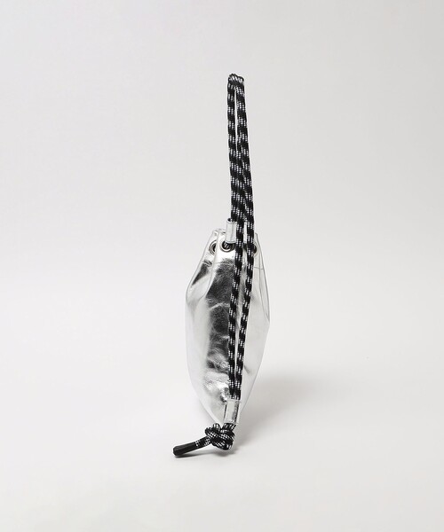 NOMADIS（ノマディス）の「＜NOMADIS＞CREW メタリックカラー/ショルダーバッグ（ショルダーバッグ・レディース・シルバー・FREE）」の5枚目の写真