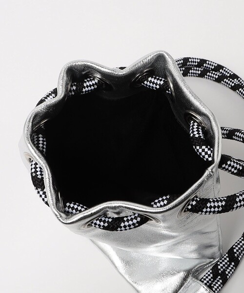 NOMADIS（ノマディス）の「＜NOMADIS＞CREW メタリックカラー/ショルダーバッグ（ショルダーバッグ・レディース・シルバー・FREE）」の10枚目の写真