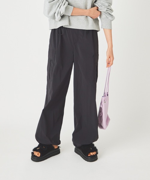 ever closet（エバークローゼット）の「レディス 撥水 カーゴパンツ（カーゴパンツ・レディース・ブラック/カーキ・FREE）」の3枚目の写真