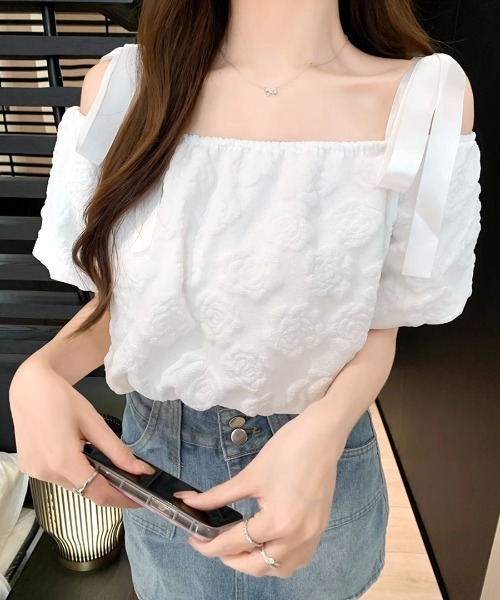 ReAmour リボン付きオフショルダー トップス ReAmour リボン付きオフショルダー トップス 取り寄せ品】リボン袖