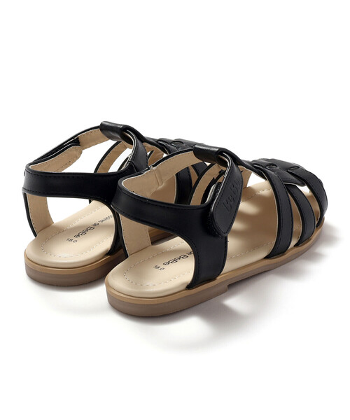 BeBe（ベベ）の「ロゴ型押しストラップカメサンダル(13~19cm)（サンダル・キッズ・ホワイト/ブラック・18.0cm/17.0cm/14.0cm/15.0cm/19.0cm/16.0cm/13.0cm）」の6枚目の写真