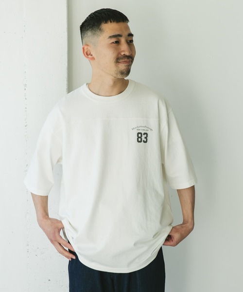 Manhattan Portage（マンハッタンポーテージ）の「『別注』MANHATTAN PORTAGE×DOORS　フットボール オーバーサイズTシャツ（Tシャツ/カットソー・メンズ・オレンジ/チャコールグレー/オフホワイト・MEDIUM/LARGE）」の13枚目の写真