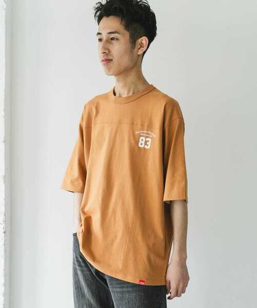 Manhattan Portage（マンハッタンポーテージ）の「『別注』MANHATTAN PORTAGE×DOORS　フットボール オーバーサイズTシャツ（Tシャツ/カットソー・メンズ・オレンジ/チャコールグレー/オフホワイト・MEDIUM/LARGE）」の22枚目の写真