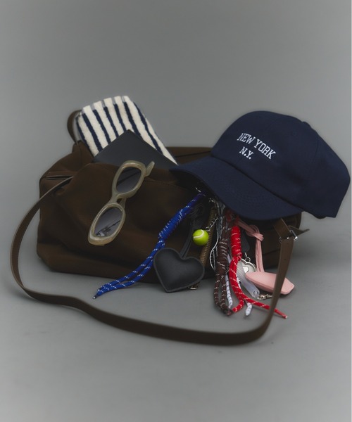 HANNE(アン)の「スムースフェイクレザーバッグ(ショルダーバッグ・レディース・ブラック/ブラウン・FREE)」の11枚目の写真