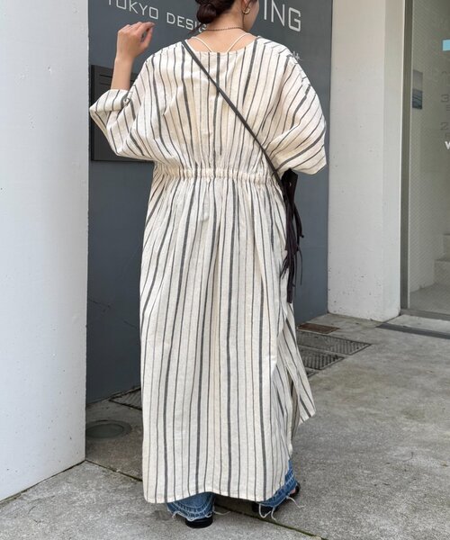 CIAOPANIC TYPY（チャオパニックティピー）の「【India】綿麻ウエストタックドルマンワンピース（ワンピース・レディース・アイボリー/カーキ/ブラウン/ブラック・ONE SIZE）」の10枚目の写真