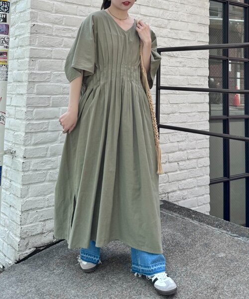 CIAOPANIC TYPY（チャオパニックティピー）の「【India】綿麻ウエストタックドルマンワンピース（ワンピース・レディース・アイボリー/カーキ/ブラウン/ブラック・ONE SIZE）」の20枚目の写真