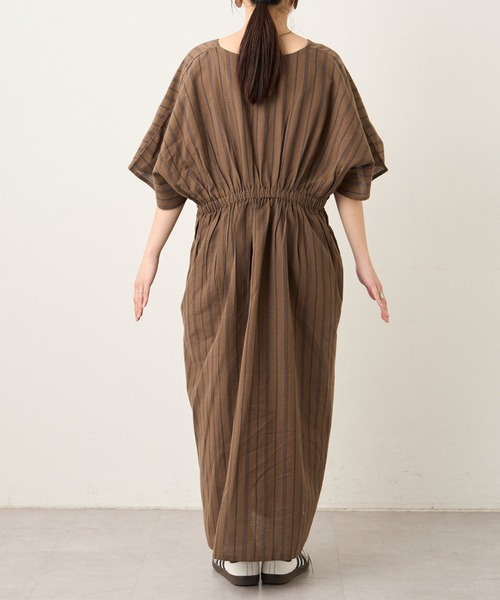 CIAOPANIC TYPY（チャオパニックティピー）の「【India】綿麻ウエストタックドルマンワンピース（ワンピース・レディース・アイボリー/カーキ/ブラウン/ブラック・ONE SIZE）」の5枚目の写真