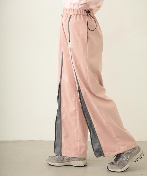 MILKFED.（ミルクフェド）の「FRONT LINE ZIP UP PANTS（その他パンツ・レディース・ピンク/ブラック/グリーン・S/M）」の17枚目の写真