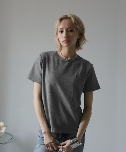 Ulysses(ユリシス)の「ワンポイント刺繍Tシャツ(Tシャツ/カットソー・レディース・ブラック/ホワイト/グレー・L/M)」の12枚目の写真