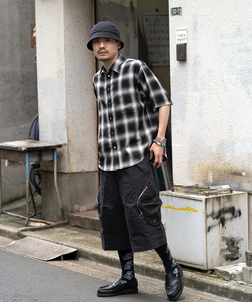 WISM（ウィズム）の「NAMELESSNESS / ネームレスネス Ombre Check SHIRT S/S（シャツ/ブラウス・メンズ・ブラック/サックスブルー・2/3）」の18枚目の写真