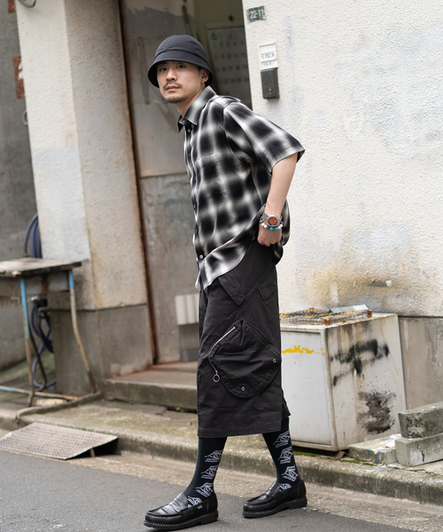 WISM（ウィズム）の「NAMELESSNESS / ネームレスネス Ombre Check SHIRT S/S（シャツ/ブラウス・メンズ・ブラック/サックスブルー・2/3）」の19枚目の写真