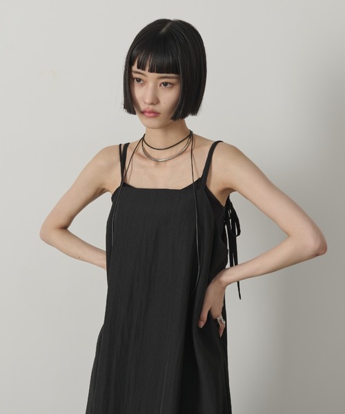 LA BELLE ETUDE　バックオープンワンピース　袖バルーン　ブラック バックオープンバルーンワンピース（ワンピース）｜AIC