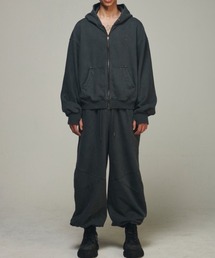 BLR BLUER（ビーエルアールブラー）の「【BLR BLUER】Dyed Circle Logo Over-fit Hoodie Zip-up / 【ビーエルアール ブラー】サイクルロゴオーバーフィットジップアップパーカー（パーカー）」