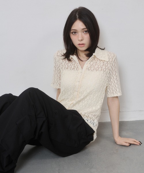 ENVYM（アンビー）の「カットレース衿付き半袖CD（カーディガン/ボレロ・レディース・ブラック/アイボリー・FREE）」の9枚目の写真