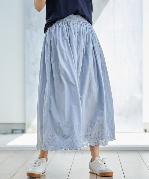 Arnold Palmer（アーノルドパーマー）の「インド綿 裾スカラップ刺繍 スカート（スカート・レディース・チャコールグレー/ホワイト/サックスブルー・S/M/L）」の10枚目の写真