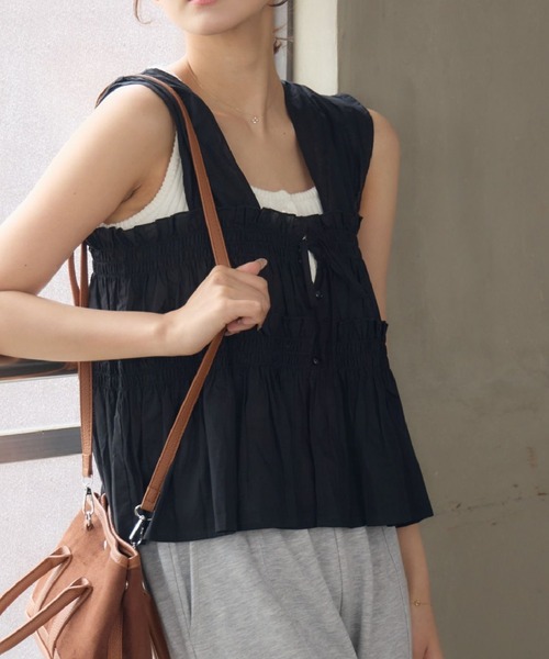 RETRO GIRL（レトロガール）の「【新色追加】ノースリフリルビスチェ（シャツ/ブラウス・レディース・ブラウン/オフホワイト/ブラック/ブルー・FREE）」の2枚目の写真