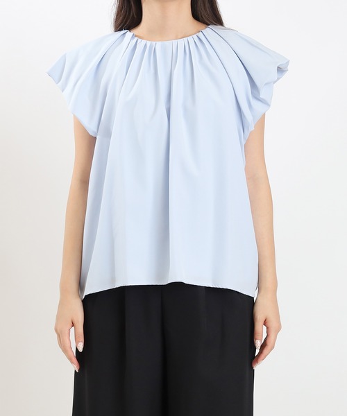 TRUDEA（トルディア）の「(接触冷感/暑さ対策)フレンチバルーンブラウス（シャツ/ブラウス・レディース・ホワイト/ホワイト×ブルー/サックスブルー・MEDIUM）」の20枚目の写真