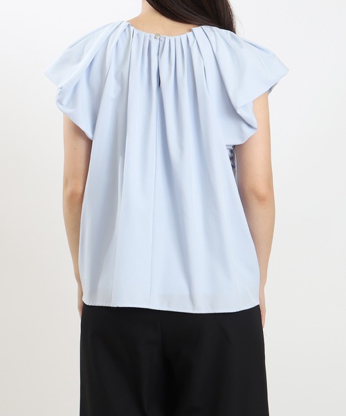 TRUDEA（トルディア）の「(接触冷感/暑さ対策)フレンチバルーンブラウス（シャツ/ブラウス・レディース・ホワイト/ホワイト×ブルー/サックスブルー・MEDIUM）」の22枚目の写真