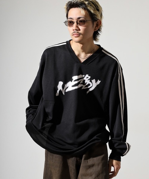 NERDY（ノルディ）の「スポーティーメッシュウォームアップ（Tシャツ/カットソー・メンズ・ブラック/グレー/パープル・L/S/M）」の16枚目の写真