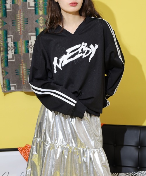 NERDY（ノルディ）の「スポーティーメッシュウォームアップ（Tシャツ/カットソー・メンズ・ブラック/グレー/パープル・L/S/M）」の5枚目の写真