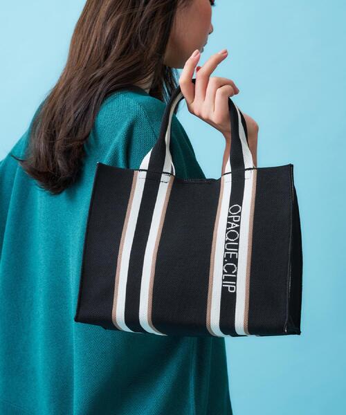 OPAQUE.CLIP（オペークドットクリップ）の「【2WAY】ラインハンドルスクエアニットミドルトートバッグ（トートバッグ・レディース・ブラック/ネイビー/ベージュ/ブラウン系その他・00）」の6枚目の写真