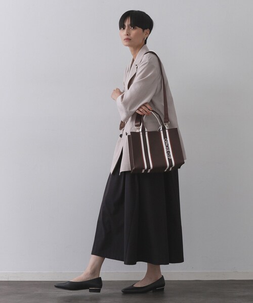 OPAQUE.CLIP（オペークドットクリップ）の「【2WAY】ラインハンドルスクエアニットミドルトートバッグ（トートバッグ・レディース・ブラック/ネイビー/ベージュ/ブラウン系その他・00）」の12枚目の写真