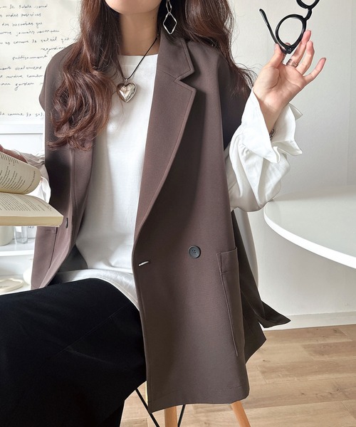 classicalelf（クラシカルエルフ）の「一枚でワンランク上のコーデが完成。テーラードダブルジレベスト(セットアップ可能)（ベスト・レディース・ブラウン/ブラック/アイボリー・LARGE/MEDIUM/SMALL/X-LARGE）」の12枚目の写真