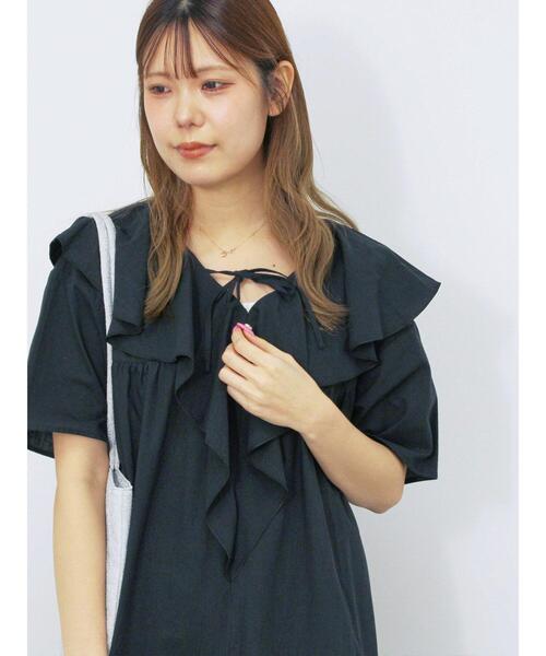 ehka sopo(エヘカソポ)の「ラッフルフリルワンピース(ワンピース・レディース・ピンク/オフホワイト/ブラック・F)」の2枚目の写真
