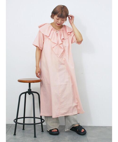 ehka sopo(エヘカソポ)の「ラッフルフリルワンピース(ワンピース・レディース・ピンク/オフホワイト/ブラック・F)」の5枚目の写真