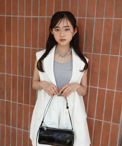 EIMY ISTOIRE(エイミーイストワール)の「タックバルーンジレ(その他アウター・レディース・グレー/ブラック/ベージュ/ホワイト・F)」の5枚目の写真