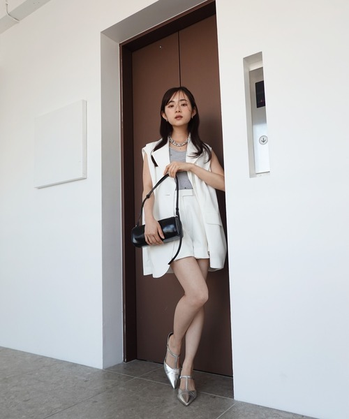 EIMY ISTOIRE(エイミーイストワール)の「タックバルーンジレ(その他アウター・レディース・グレー/ブラック/ベージュ/ホワイト・F)」の7枚目の写真