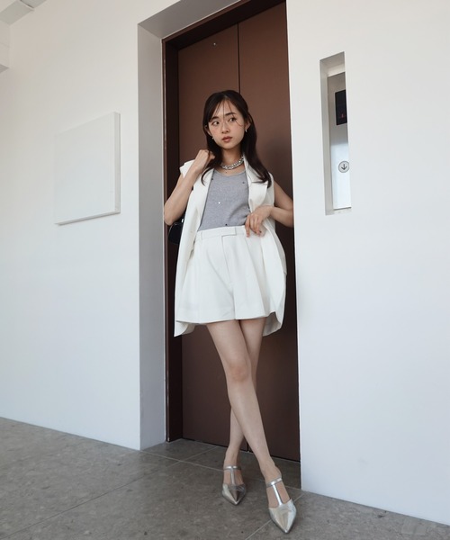 EIMY ISTOIRE(エイミーイストワール)の「タックバルーンジレ(その他アウター・レディース・グレー/ブラック/ベージュ/ホワイト・F)」の8枚目の写真