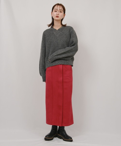 palm RICHE(ポームリシュ)の「ストレッチスエードタイトスカート(スカート・レディース・レッド/ブラック/アイボリー・M)」の21枚目の写真