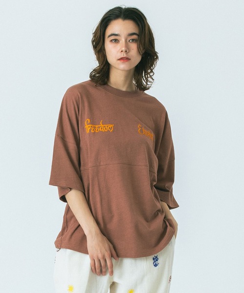 HLAADA(フラーダ)の「(HLAADA for ROSEBUD)EMBROIDERY FOOT BALL TEE(Tシャツ/カットソー・レディース・ホワイト/ブラウン・ONE SIZE)」の13枚目の写真