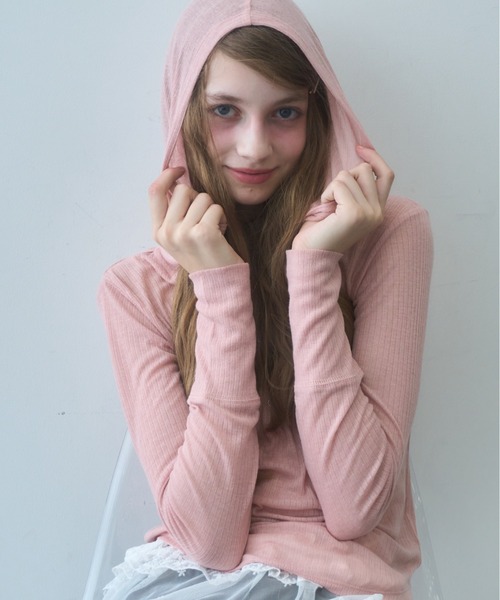 Birthday room(バースデイルーム)の「シアーフードヘンリーネックロンT/sheer hooded henry neck long t-shirt(Tシャツ/カットソー・レディース・グレー/ピンク・FREE)」の16枚目の写真