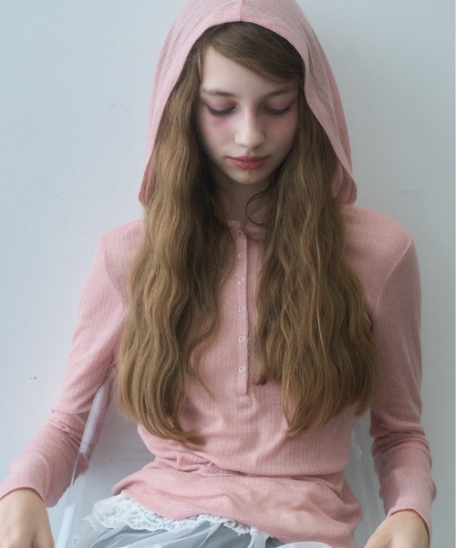 Birthday room(バースデイルーム)の「シアーフードヘンリーネックロンT/sheer hooded henry neck long t-shirt(Tシャツ/カットソー・レディース・グレー/ピンク・FREE)」の17枚目の写真