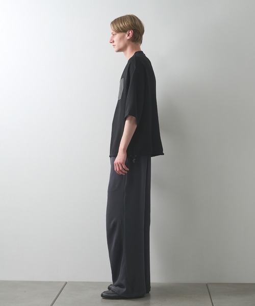 STUDIOUS(ステュディオス)の「【STUDIOUS】SUMMER ESSENTIAL DRAWCORD TEE(Tシャツ/カットソー・メンズ・ブラック・1/2)」の17枚目の写真