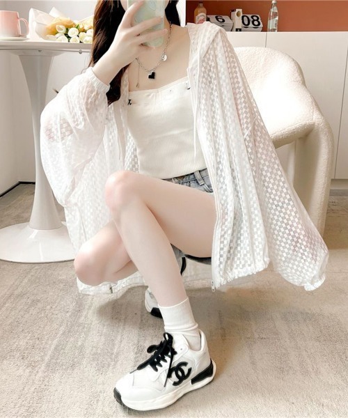 Miniministore(ミニミニストア)の「シアーシャツ レディース 夏カーディガン(カーディガン/ボレロ・レディース・ホワイト/ブラック・FREE)」の15枚目の写真