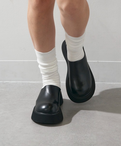 SETUP7（セットアップセブン）の「【SETUP7】厚底バックオープンサボ  クロックサンダル　ボリュームソール　KNF-TP（サンダル・レディース・ブラウン/ブラック・38/37/36）」の4枚目の写真