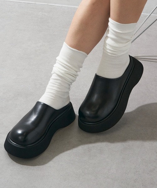 SETUP7（セットアップセブン）の「【SETUP7】厚底バックオープンサボ  クロックサンダル　ボリュームソール　KNF-TP（サンダル・レディース・ブラウン/ブラック・38/37/36）」の3枚目の写真