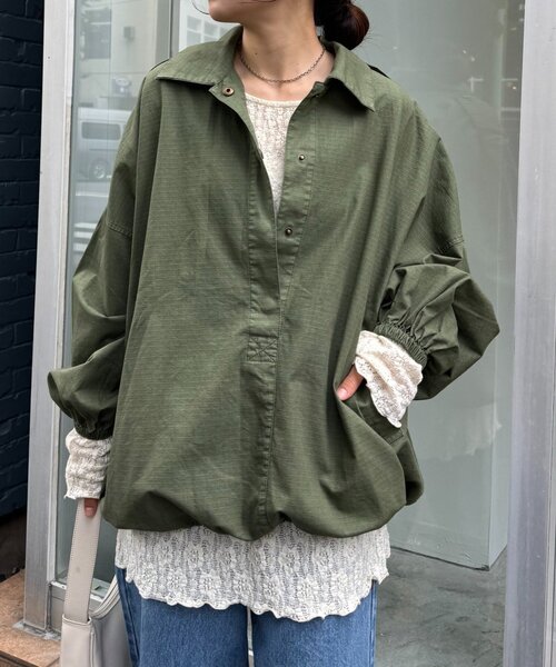 CIAOPANIC TYPY(チャオパニックティピー)の「【シーズンレスで活躍】リップストップオーバーサイズアノラック(ブルゾン・レディース・ブラック/カーキ/アイボリー・ONE SIZE)」の10枚目の写真