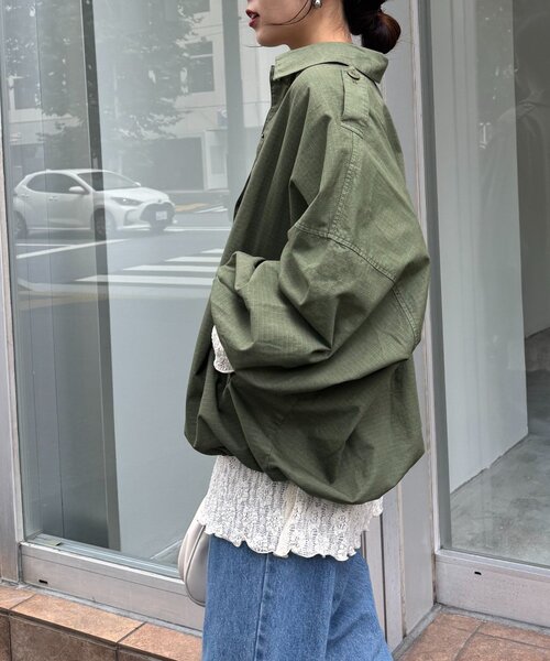 CIAOPANIC TYPY(チャオパニックティピー)の「【シーズンレスで活躍】リップストップオーバーサイズアノラック(ブルゾン・レディース・ブラック/カーキ/アイボリー・ONE SIZE)」の11枚目の写真