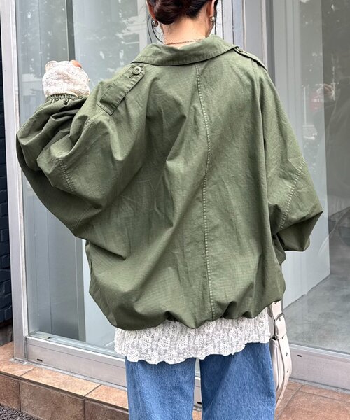 CIAOPANIC TYPY(チャオパニックティピー)の「【シーズンレスで活躍】リップストップオーバーサイズアノラック(ブルゾン・レディース・ブラック/カーキ/アイボリー・ONE SIZE)」の12枚目の写真