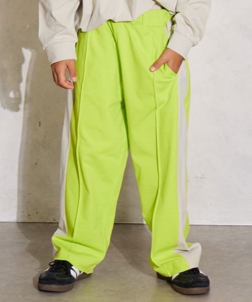 PAIRMANON STREET（ペアマノンストリート）の「マルチファンクション 吸水速乾 ストレート 切り替え パンツ【PAIRMANON STREET】（その他パンツ・キッズ・ブラック/イエロー系その他/ブラウン系その他/ブルー系その他2/オフホワイト/ブルー/ブルー系その他/パープル/グリーン系その他/レッド/ベージュ系その他/ベージュ系その他2・100/110/120/130/140/150/160）」の11枚目の写真