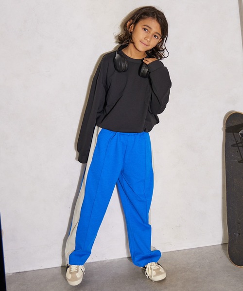 PAIRMANON STREET（ペアマノンストリート）の「マルチファンクション 吸水速乾 ストレート 切り替え パンツ【PAIRMANON STREET】（その他パンツ・キッズ・ブラック/イエロー系その他/ブラウン系その他/ブルー系その他2/オフホワイト/ブルー/ブルー系その他/パープル/グリーン系その他/レッド/ベージュ系その他/ベージュ系その他2・100/110/120/130/140/150/160）」の17枚目の写真