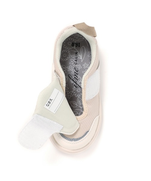 IFME（イフミー）の「KIDS｜ifme CALIN フラワーブーケスニーカー[リンクコーデ]（スニーカー・キッズ・ベージュ/パープル/グレー・15.0cm/15.5cm/16.0cm/16.5cm/17.0cm/17.5cm/18.0cm/18.5cm/19.0cm/19.5cm/20.0cm/20.5cm/21.0cm）」の9枚目の写真