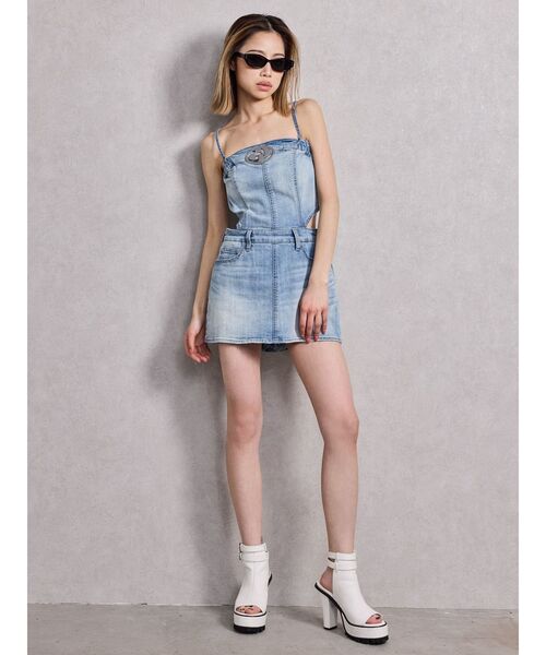 GYDA（ジェイダ）の「GD MOLD SIDE OPENスカートライクデニムワンピース（ワンピース・レディース・ライトブルー/インディゴブルー・SMALL/MEDIUM）」の8枚目の写真