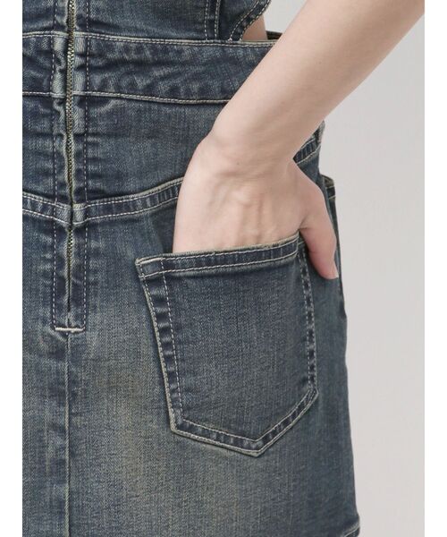 GYDA（ジェイダ）の「GD MOLD SIDE OPENスカートライクデニムワンピース（ワンピース・レディース・ライトブルー/インディゴブルー・SMALL/MEDIUM）」の17枚目の写真